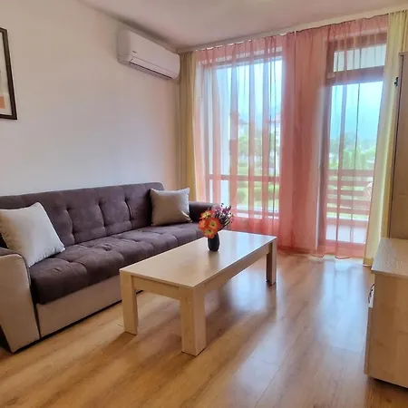 Victoria Apartment